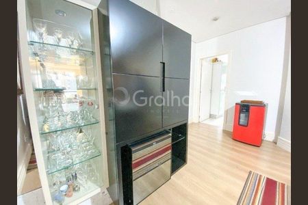 9_photo/9527381f09.8a9352efe7a1c6cf-ATLAS-16b975af-2e90-4bc9-bd4f-092d480b8de3.jpg de apartamento à venda com 3 quartos, 98m² em Centro, Florianópolis