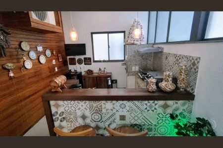 14_photo/9527381f09.c281d4ca517ff2db-ATLAS-881cc62c-b6f9-4d5e-a9b0-814da42d9e1b.jpg de apartamento à venda com 4 quartos, 129m² em Centro, Florianópolis