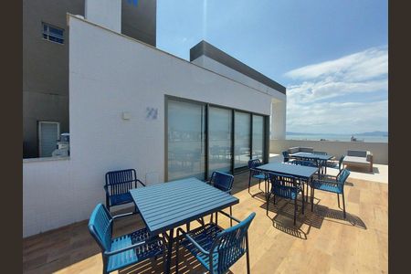 49_photo/9527381f17.a3fc3d29eb7d95c8-ATLAS-80d414f8-b7f5-4e4d-8108-fac68d9d87c7.jpg de apartamento à venda com 2 quartos, 75m² em Centro, Florianópolis