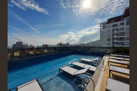 8_photo/9527381f55.894f4e4be86d5303-ATLAS-4ba9dfa7-7bd8-48ff-9fc9-0fcc4b8cec47.jpg de apartamento para alugar com 1 quarto, 64m² em Centro, Florianópolis