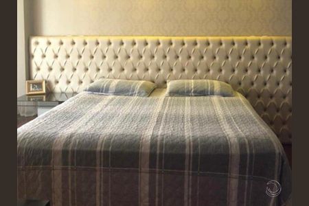 6_photo/9527381f83.3b6059f3a0c89634-ATLAS-618c38be-428d-4df6-b575-e07e127d1a2e.jpg de apartamento à venda com 3 quartos, 203m² em Centro, Florianópolis