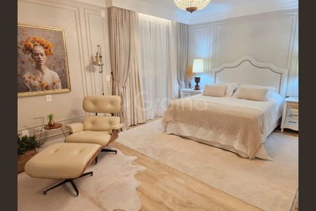 32_photo/9527381fab.4d87155b3589a1e3-ATLAS-8465e4a7-03e2-4db6-aabd-6a4def1d14c3.jpg de apartamento à venda com 3 quartos, 226m² em Centro, Florianópolis