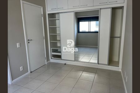 8_photo/9527381faf.fb74c5f2633415f3-ATLAS-5b973c4e-7964-4876-87df-0bbc12ee29cd.jpg de apartamento à venda com 3 quartos, 85m² em Centro, Florianópolis