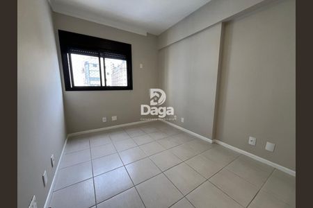 13_photo/9527381faf.fb74c5f2633415f3-ATLAS-be23c538-4b08-4b29-b7be-2d933fee0e6e.jpg de apartamento à venda com 3 quartos, 85m² em Centro, Florianópolis