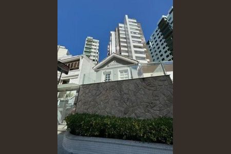 4_photo/9527381fd3.7a37549eceeba21f-ATLAS-3ce1b5ff-c731-4a9f-97ef-628c817a2c15.jpg de apartamento para alugar com 2 quartos, 47m² em Centro, Florianópolis