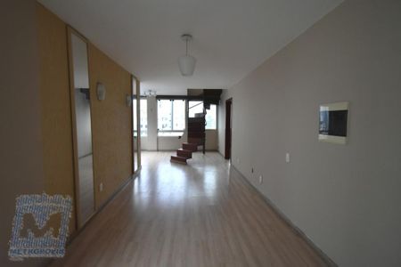 7_photo/9527381fd5.aa4beb2341e4e380-ATLAS-21e59e2d-8b19-42de-965d-92a3d9e3a33c.jpg de apartamento à venda com 2 quartos, 150m² em Centro, Florianópolis