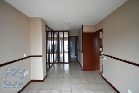 9_photo/9527381fd5.aa4beb2341e4e380-ATLAS-cb1da169-d06c-4fc8-ad74-2d1d872cb3af.jpg de apartamento à venda com 2 quartos, 150m² em Centro, Florianópolis