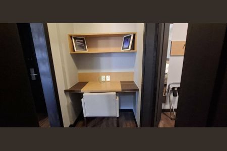 3_photo/9527381fe1.a67b76bc3f403910-ATLAS-40437f76-e76f-439d-a96e-140abdc06bbe.jpg de apartamento à venda com 1 quarto, 45m² em Centro, Florianópolis