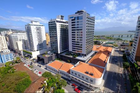 10_photo/9527381ff9.1ad8bfcbd686f202-ATLAS-1febf3d7-31f0-40d3-ba5b-140a10ec3ed2.jpg de apartamento para alugar com 1 quarto, 53m² em Centro, Florianópolis