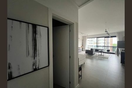 5_photo/9527381ff9.a25ad26aa8c7f282-ATLAS-21fbb53a-5dfd-424f-b28c-da80a7bc7a0b.jpg de apartamento para alugar com 1 quarto, 45m² em Centro, Florianópolis