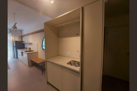 12_photo/9527381ff9.bccd84e99aafbf85-ATLAS-665a507d-5666-4101-8e1b-e0a1bce8b5e5.jpg de apartamento para alugar com 1 quarto, 44m² em Centro, Florianópolis