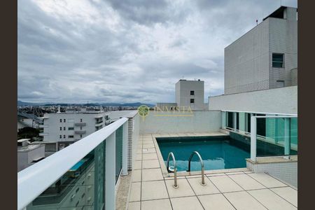 6_photo/9527381ffd.98a56fbbaf39fd27-ATLAS-37162a4e-18fe-48e2-b34a-9e1f1cca0e57.jpg de apartamento à venda com 2 quartos, 98m² em Centro, Florianópolis