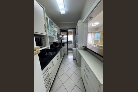 4_photo/9527382013.233a4e2b0afdf70a-ATLAS-f3cb4bc5-e3ea-41e2-947e-73c0d26ce0e4.jpg de apartamento à venda com 3 quartos, 81m² em Centro, Florianópolis