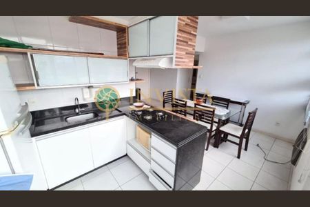 5_photo/952738202d.235b0d64cbaeeb21-ATLAS-c5c3e8e7-dc6e-4a72-9f67-bb3635dc9e67.jpg de apartamento à venda com 2 quartos, 59m² em Centro, Florianópolis