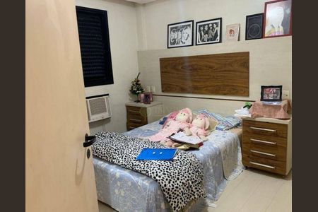 5_photo/9527382071.6b2d997a5d9b47c8-ATLAS-abf5c26f-8666-4072-81cf-befa3cdf1acf.jpg de apartamento à venda com 3 quartos, 82m² em Centro, Florianópolis