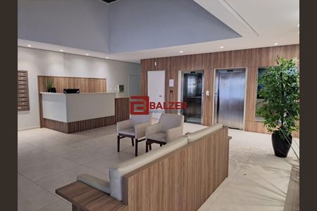 4_photo/9527382089.ceff8192393c33de-ATLAS-9aba1427-eccd-4e25-938b-9f8882b3885b.jpg de apartamento à venda com 1 quarto, 62m² em Centro, Florianópolis