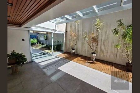 17_photo/95273821eb.7e73528d3e17a5a9-ATLAS-dd10c408-2cf0-4840-b842-00ea92d6f59c.jpg de apartamento à venda com 1 quarto, 28m² em Centro, Florianópolis