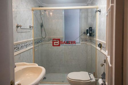 6_photo/95273821ed.e9bc35269128f7e8-ATLAS-b4e4050a-0efb-4f4e-b23a-38ce5feacb8e.jpg de apartamento à venda com 1 quarto, 41m² em Centro, Florianópolis