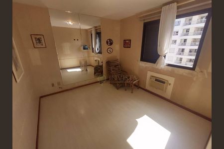 7_photo/952738221b.48d762983a57b806-ATLAS-4a98b0e2-2ff7-4e05-8ec6-10dbdae1fcbb.jpg de apartamento à venda com 4 quartos, 136m² em Centro, Florianópolis