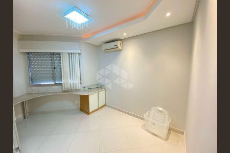 4_photo/95273822a3.5bd1f0bb8b72084d-ATLAS-1f7ffa78-e353-4f38-ad73-87ef4c9e614d.jpg de apartamento para alugar com 4 quartos, 156m² em Centro, Florianópolis