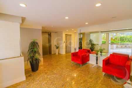 36_photo/95273822a7.ad0373dfc5b16c0f-ATLAS-be688788-662a-4f87-85d1-ca94c8bddec3.jpg de apartamento à venda com 4 quartos, 152m² em Centro, Florianópolis