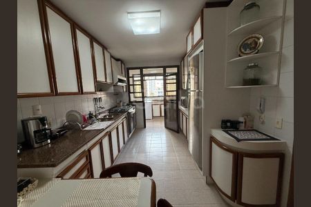 13_photo/95273822b1.a3298a1cdf4e86ca-ATLAS-2e6b8c0a-2ad6-4465-9f79-81926e943b1d.jpg de apartamento à venda com 3 quartos, 166m² em Centro, Florianópolis