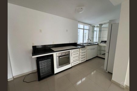 6_photo/95273822c3.61f805be372c4637-ATLAS-2a548a06-b2f4-47a1-a1d1-e49dc36d030c.jpg de apartamento à venda com 3 quartos, 106m² em Centro, Florianópolis