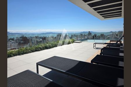 3_photo/9527382323.7d44486df2fbe63f-ATLAS-0c07fb64-b8ff-42ed-afef-8079f1f3bb1e.jpg de apartamento à venda com 2 quartos, 81m² em Centro, Florianópolis