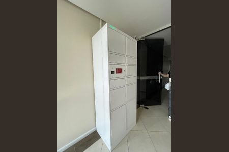 7_photo/9527382341.db3bcc29b185f995-ATLAS-bd7df2a5-9e5a-4bf5-b42f-c7962a8a0fa3.jpg de apartamento à venda com 3 quartos, 74m² em Centro, Florianópolis