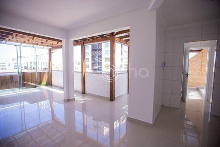 2_photo/952738234d.ffb34dc7911db7f4-ATLAS-3d27fbc9-9185-4bed-9ad8-47f87d4b4b0b.jpg de apartamento à venda com 3 quartos, 161m² em Centro, Florianópolis