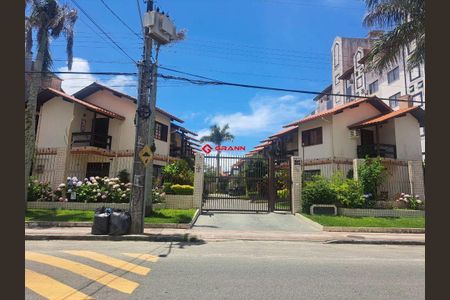 3_photo/952738247b.588d4a7fb74764b6-ATLAS-e227c75f-b064-4279-8dea-ae3cfdb1ef19.jpg de casa à venda com 3 quartos, 104m² em Centro, Florianópolis