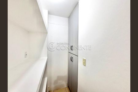 13_photo/95273824b9.cb4a3f4e1d4d223a-ATLAS-6b7a3a6d-0062-44bd-b5c6-234485fa6dfa.jpg de apartamento à venda com 2 quartos, 67m² em Centro, Florianópolis