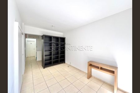 7_photo/95273824b9.cb4a3f4e1d4d223a-ATLAS-b98d952b-e40a-4c2f-85bd-5ded98aacff6.jpg de apartamento à venda com 2 quartos, 67m² em Centro, Florianópolis