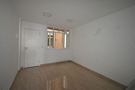 4_photo/95273824b9.d236f4add084e191-ATLAS-3a24bff9-a749-4ae7-8b09-a1739fb971e4.jpg de apartamento para alugar com 1 quarto, 31m² em Centro, Florianópolis