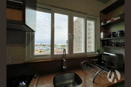 6_photo/9527382523.24a317c22631bef5-ATLAS-67b47d9f-e5e5-4f99-8c8a-2a7003b2d4cc.jpg de apartamento à venda com 4 quartos, 117m² em Centro, Florianópolis