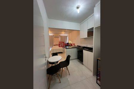 2_photo/952738254b.de7f1e39899531ac-ATLAS-6bdcd602-eccb-46b3-ac22-049c7eaffcff.jpg de apartamento à venda com 1 quarto, 27m² em Centro, Florianópolis