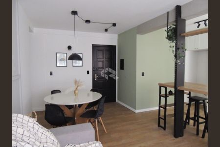 5_photo/95273830bb.40d6fb952a83c23f-ATLAS-2e79bea4-7ea9-482d-8d97-fa1554d15beb.jpg de apartamento à venda com 2 quartos, 60m² em Centro, Florianópolis