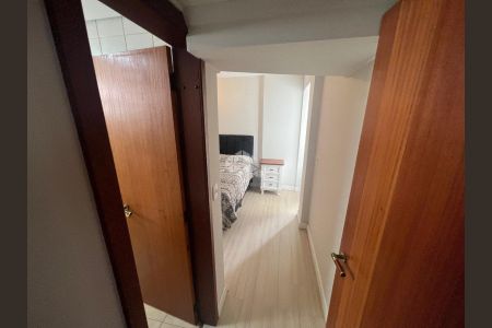 8_photo/95273830bb.761de7d8f9a4d4bb-ATLAS-6aaef2e0-3c70-4b70-8fa8-62af0756704a.jpg de apartamento à venda com 3 quartos, 87m² em Centro, Florianópolis