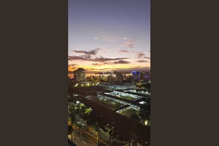 12_photo/95273830bb.77fed637a4e6f8eb-ATLAS-8cefc621-2982-4d2c-978d-c85fff18c75f.jpg de apartamento à venda com 3 quartos, 87m² em Centro, Florianópolis