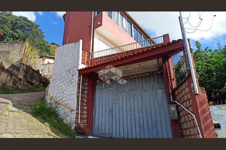 4_photo/9527383727.732b7fd8aaa5f07d-ATLAS-0d1925f8-b799-44b6-938c-75493a4bbf1b.jpg de casa à venda com 5 quartos, 570m² em Centro, Florianópolis