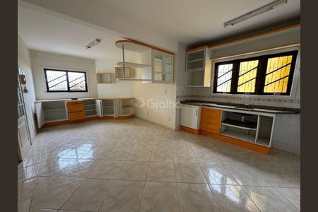 13_photo/95273838bb.9e8f1c97e4a047f1-ATLAS-2ab8111b-61e2-48a5-a883-e57c30c08b2b.jpg de casa à venda com 6 quartos, 201m² em Centro, Florianópolis