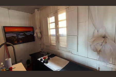 2_photo/95273838bd.d83ba18c48a1246b-ATLAS-36731bcf-e73f-4dbd-97e7-eb75eab478d1.jpg de casa à venda com 3 quartos, 150m² em Centro, Florianópolis