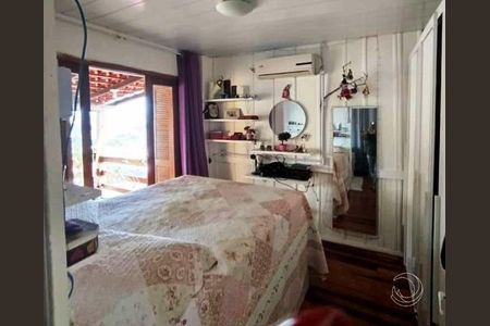 7_photo/95273838bd.d83ba18c48a1246b-ATLAS-bfc20e15-75ed-4199-9cf0-033d301547b7.jpg de casa à venda com 3 quartos, 150m² em Centro, Florianópolis