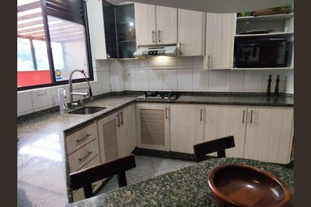 14_photo/9527383969.11e1e53397a9f107-ATLAS-aa53bf64-bb6b-46a1-9bbe-c3d1b5b75a5b.jpg de apartamento à venda com 3 quartos, 151m² em Centro, Florianópolis