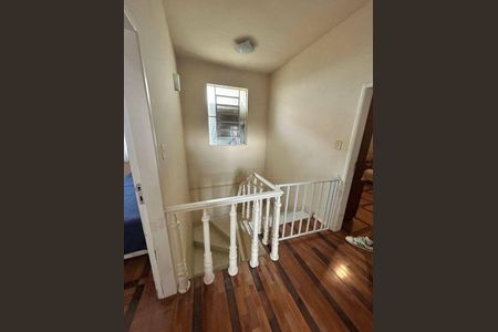 12_photo/95273839e5.935c805baf9a7d1f-ATLAS-e939d28d-8d63-4a39-9bed-b97c4efb39ef.jpg de casa à venda com 4 quartos, 195m² em Centro, Florianópolis