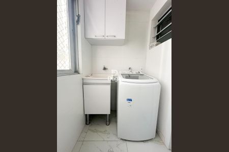 8_photo/9527383a2d.80fa8fdc5a0d358d-ATLAS-b307fe04-20d0-4b77-98e9-7c7e9f2ce647.jpg de apartamento à venda com 3 quartos, 80m² em Centro, Florianópolis