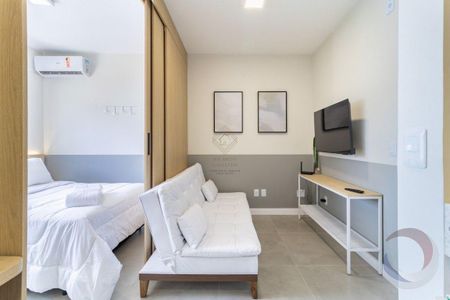 7_photo/9527383a8b.16078dee102964fe-ATLAS-0ef558e5-6feb-40b1-baba-72020ca9824b.jpg de apartamento à venda com 1 quarto, 24m² em Centro, Florianópolis