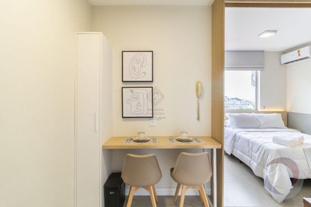 6_photo/9527383a8b.16078dee102964fe-ATLAS-45b57e71-ee0d-4e52-ba77-d2b68d47508a.jpg de apartamento à venda com 1 quarto, 24m² em Centro, Florianópolis