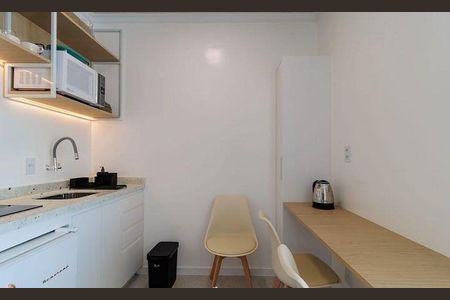 5_photo/9527383a8b.408e88be68f5a6da-ATLAS-2d285830-faac-41fe-ad73-eff924e8096c.jpg de apartamento à venda com 1 quarto, 24m² em Centro, Florianópolis