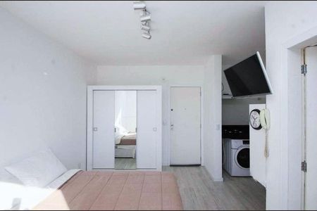 10_photo/9527383a8b.7d40dddb435df00c-ATLAS-70c2d7da-a8a6-4c23-b6f7-06b9d87b7ebe.jpg de kitnet/studio à venda com 1 quarto, 27m² em Centro, Florianópolis